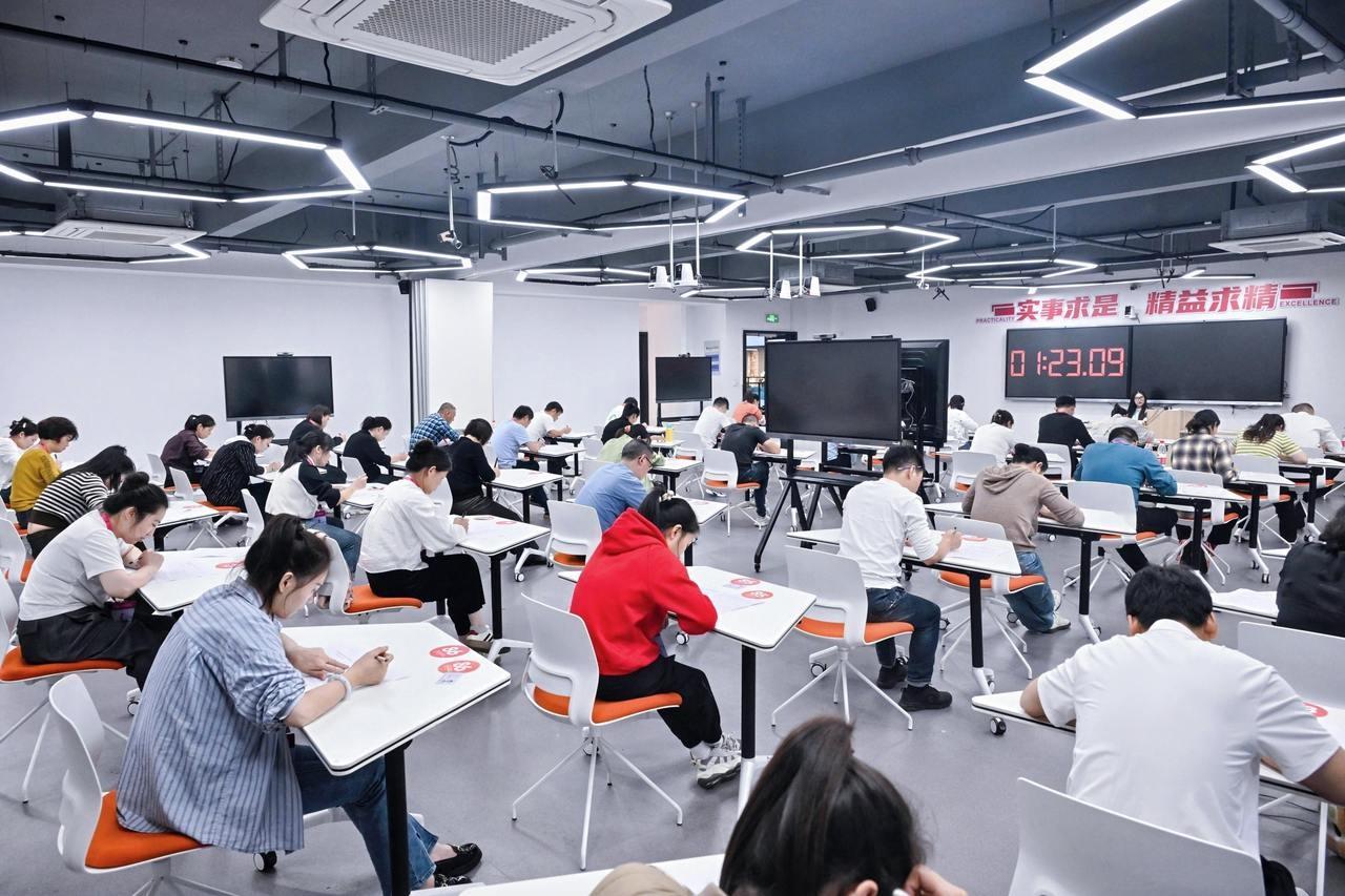 2024 年全国纺织行业缝纫工职业技能竞赛决赛：一场技艺与匠心的盛宴  第4张