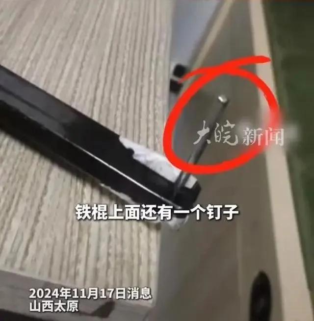 17 岁少年在培训学校宿舍被殴打，警方通报来了  第2张
