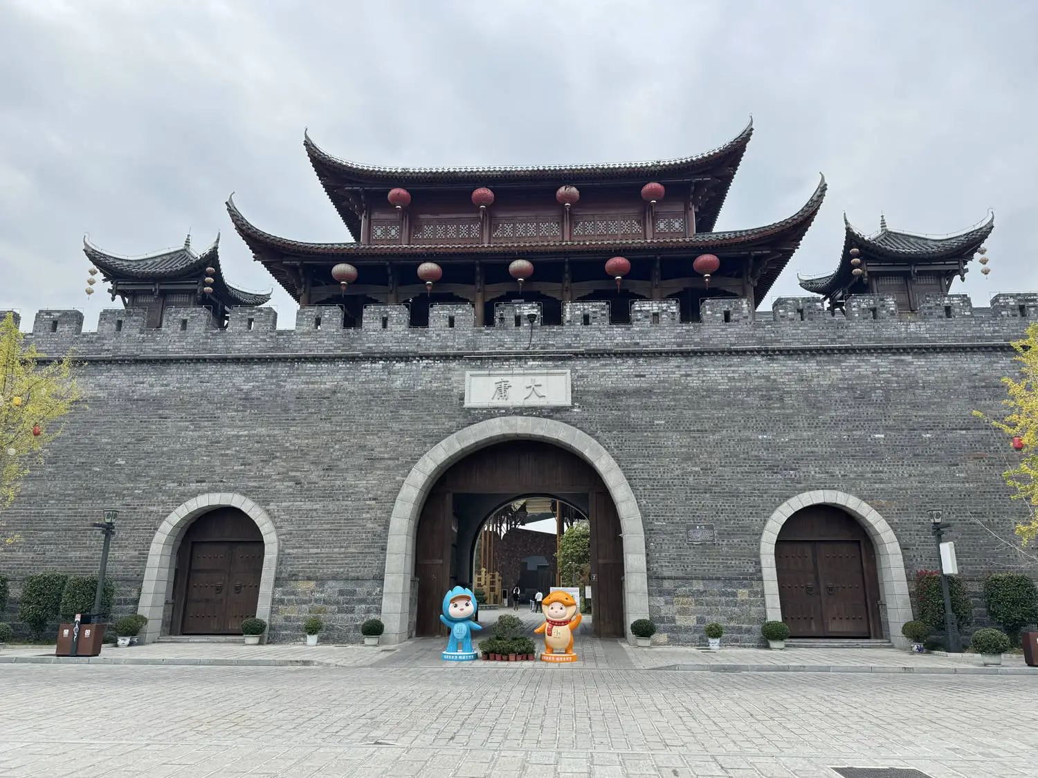 20 多亿建的大庸古城，为何日均卖票不到 20 张？
