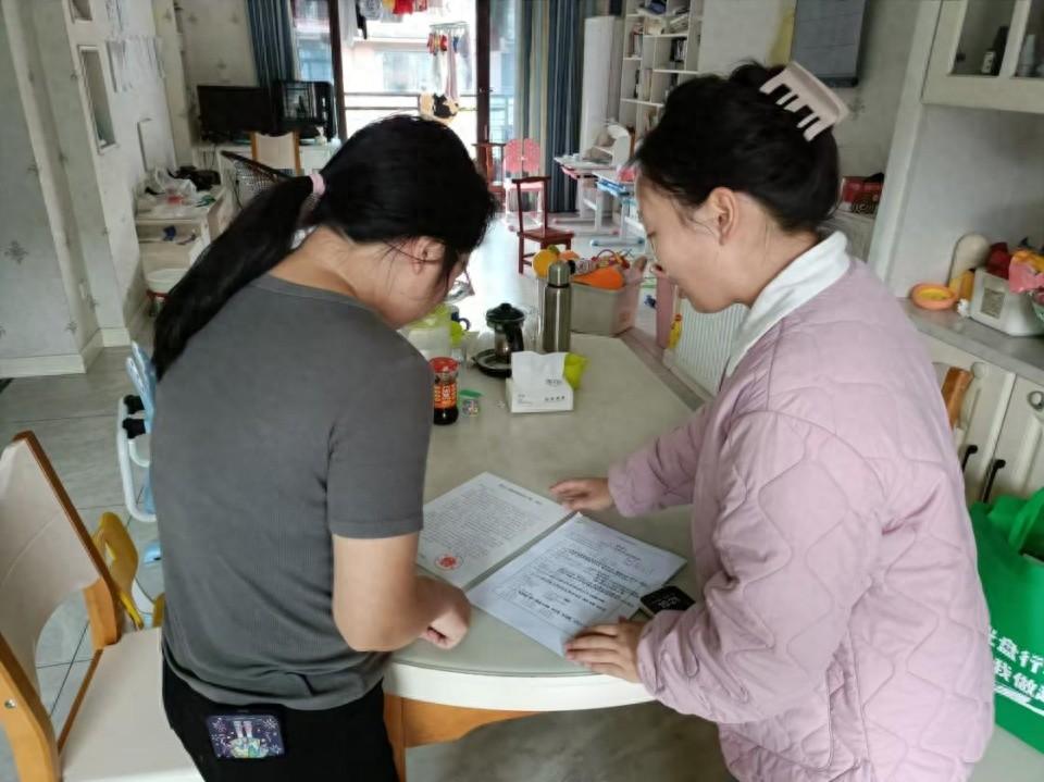 2024 年人口变动情况抽样调查工作正在进行，你家被抽中了吗？