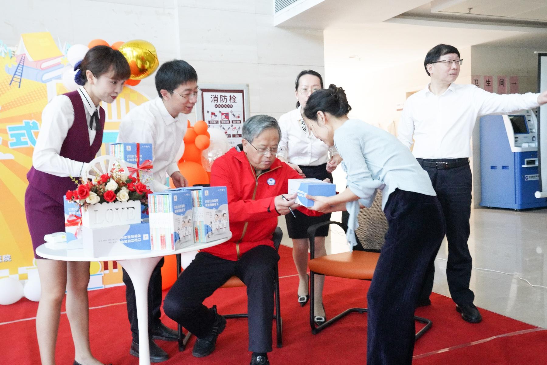 上海九院专家医疗队赴福建南平，院士分享如何做一位好医生  第3张