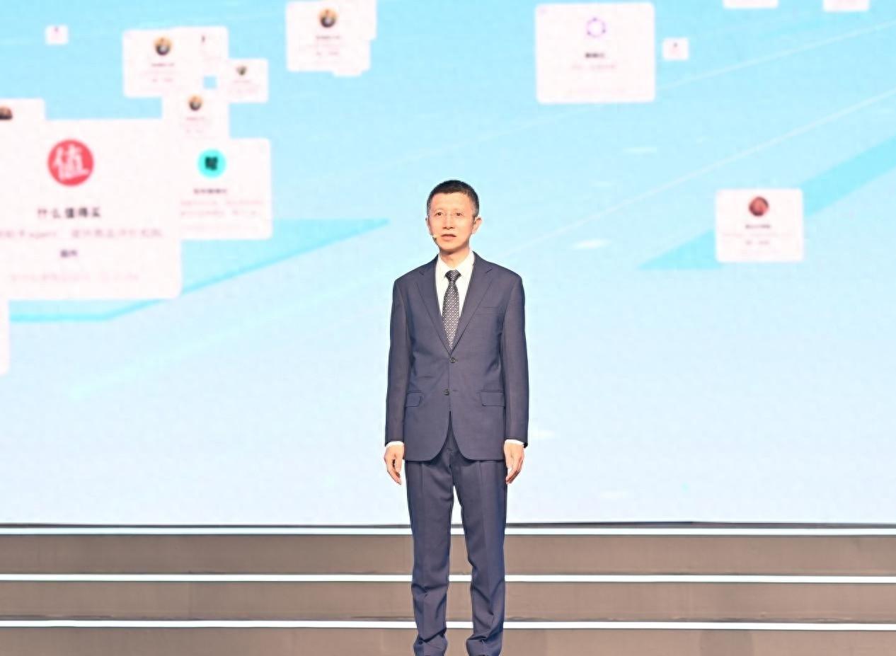 文心智能体技术荣获 2024 年世界互联网大会领先科技奖，引领科技创新和产业变革浪潮  第1张