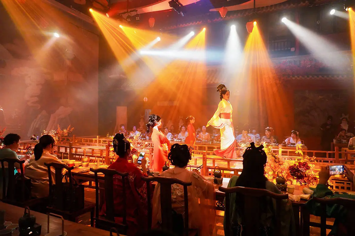 嘉兴首家沉浸式演绎历史餐秀——禾宴，带你领略千年文化盛宴