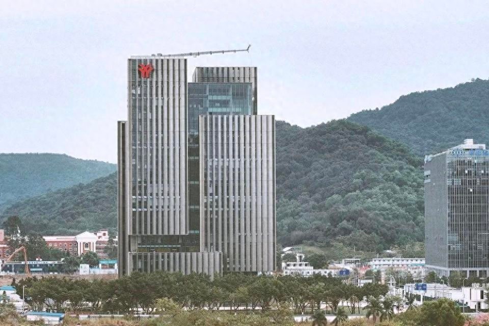 广州地铁设计大厦启用：首栋高层近零能耗建筑，年省电费超百万