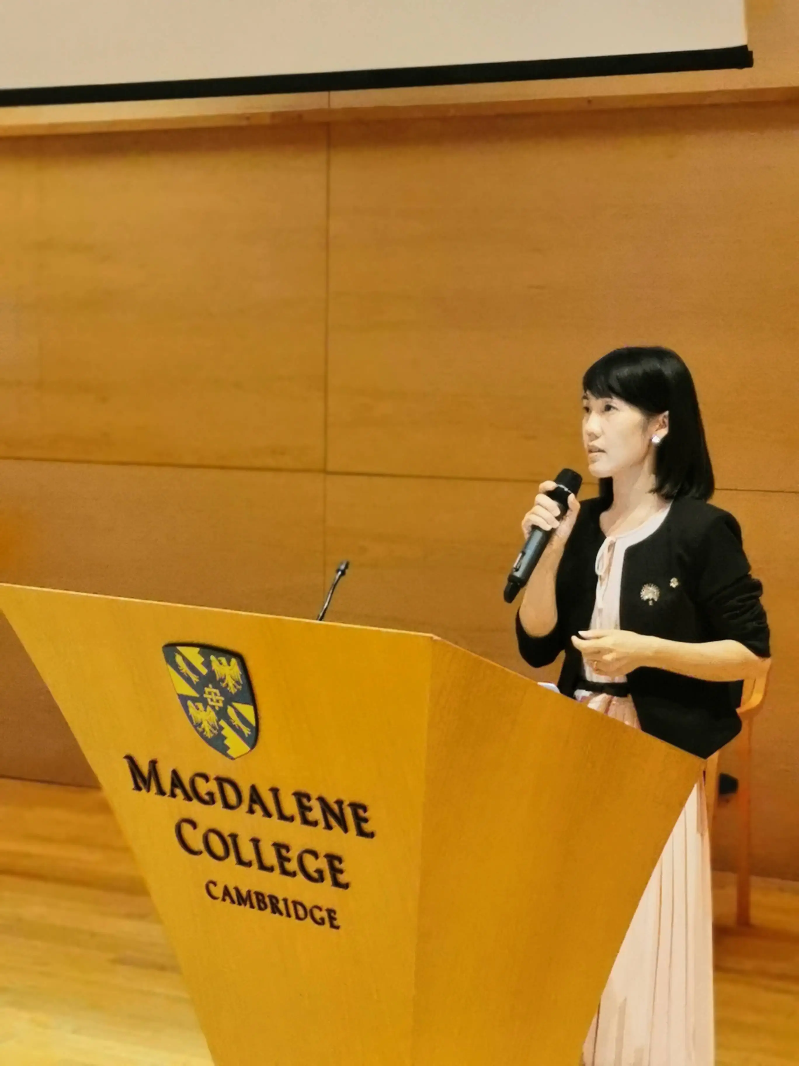 经济增长与绿色发展：发达地区与落后地区的不同路径探索  第2张