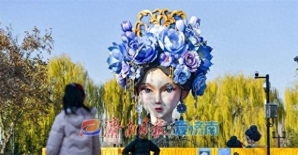 揭秘趵突泉迎春花灯会：自贡花灯与泉水文化的惊艳碰撞