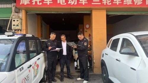 赣州兴国县严查四轮电动车市场，保障中老年人安全出行，你还在等什么？  第2张