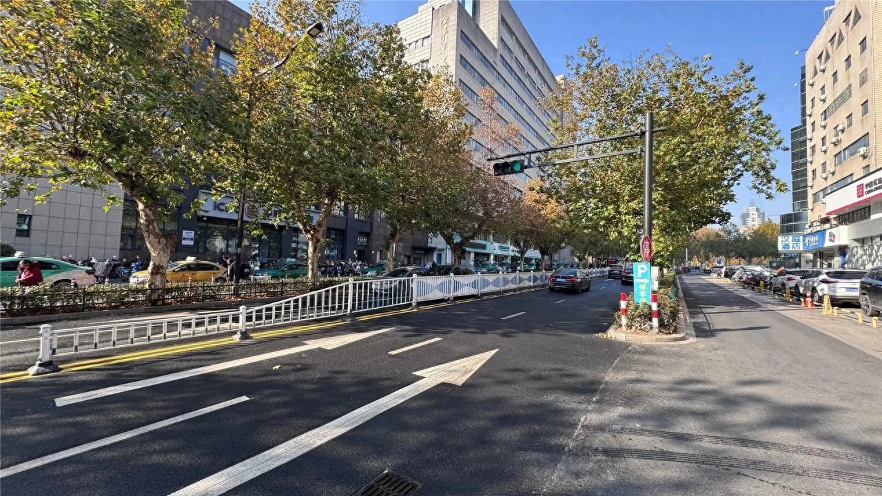 45天奇迹！婺城区人民东路拓宽工程完工，市民出行大变样  第1张