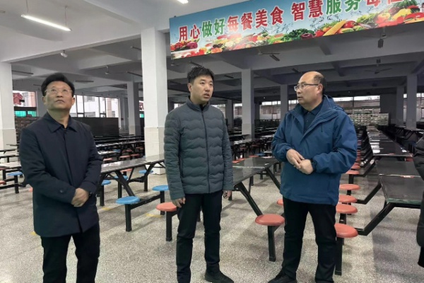 副县长王嘉实地调研：西关小学扩建项目如何推动翼城教育高质量发展？  第2张