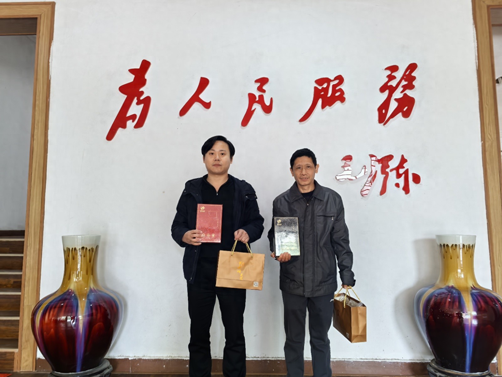 冬日暖流：抚州林业局获赠2万元灵芝孢子粉，助力肿瘤患者战胜病魔
