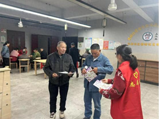 10元吃饱，低保老人免费！庐江县凤桥社区老年食堂如何让老人乐享舌尖上的幸福？  第1张