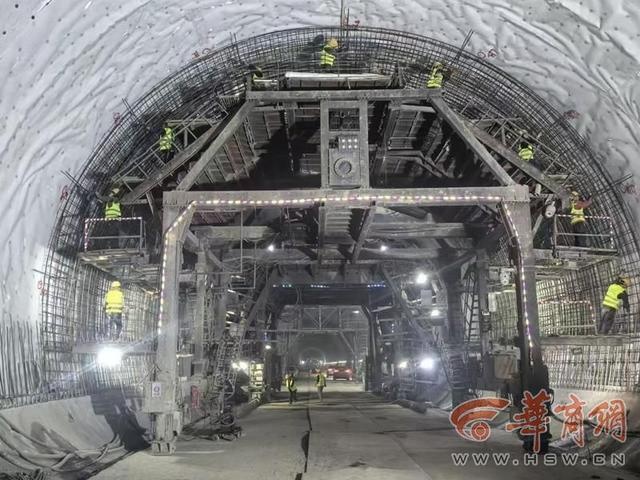 惊！西延高铁阳湾一号隧道贯通，背后竟有这些不为人知的秘密  第3张