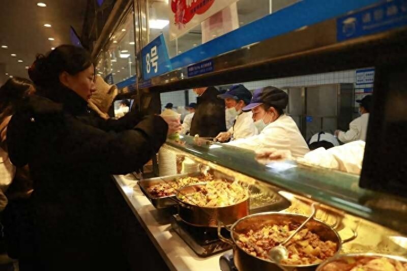 考研倒计时！安徽师大食堂5天免费营养午餐，温暖学子冲刺路