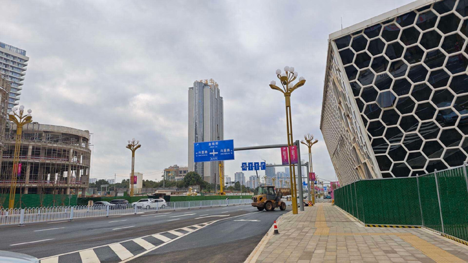 斗南片区67号路通车，322米路段无缝接驳双百亿花卉产业，未来发展不可限量  第1张