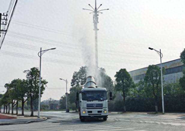 鹰潭高新区严查建筑工地扬尘污染，确保空气质量改善，你家附近工地达标了吗？  第1张