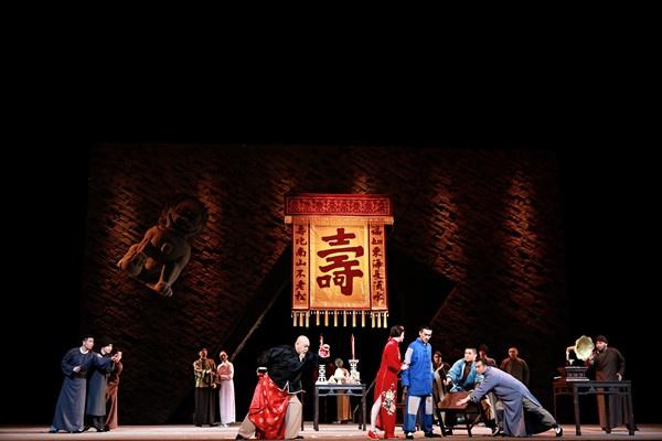 京剧骆驼祥子西部巡演第二站青海大剧院精彩上演，座无虚席  第2张