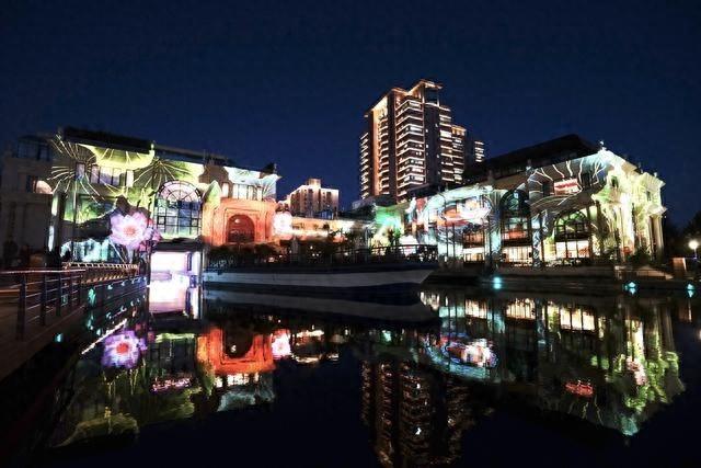 2024 北京朝阳国际灯光节开幕，50 余项光影艺术场景等你来  第1张