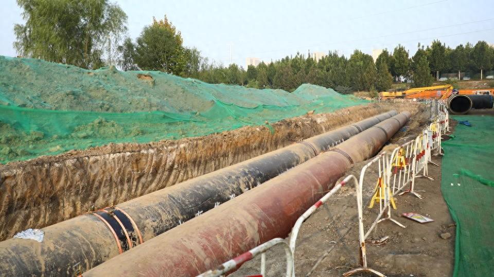 山东聚源热力：DN1400 主管网新建迁改工程，24 小时抢进度，只为温暖你