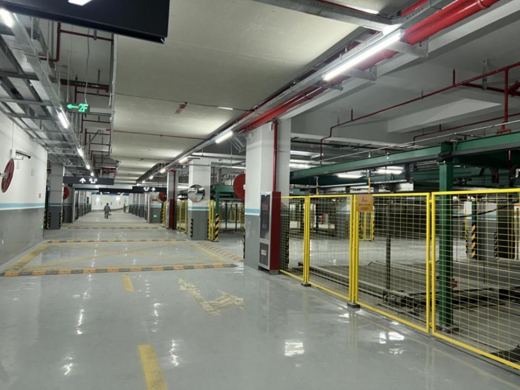 普陀区建管委助力，中心医院停车难题迎刃而解  第2张