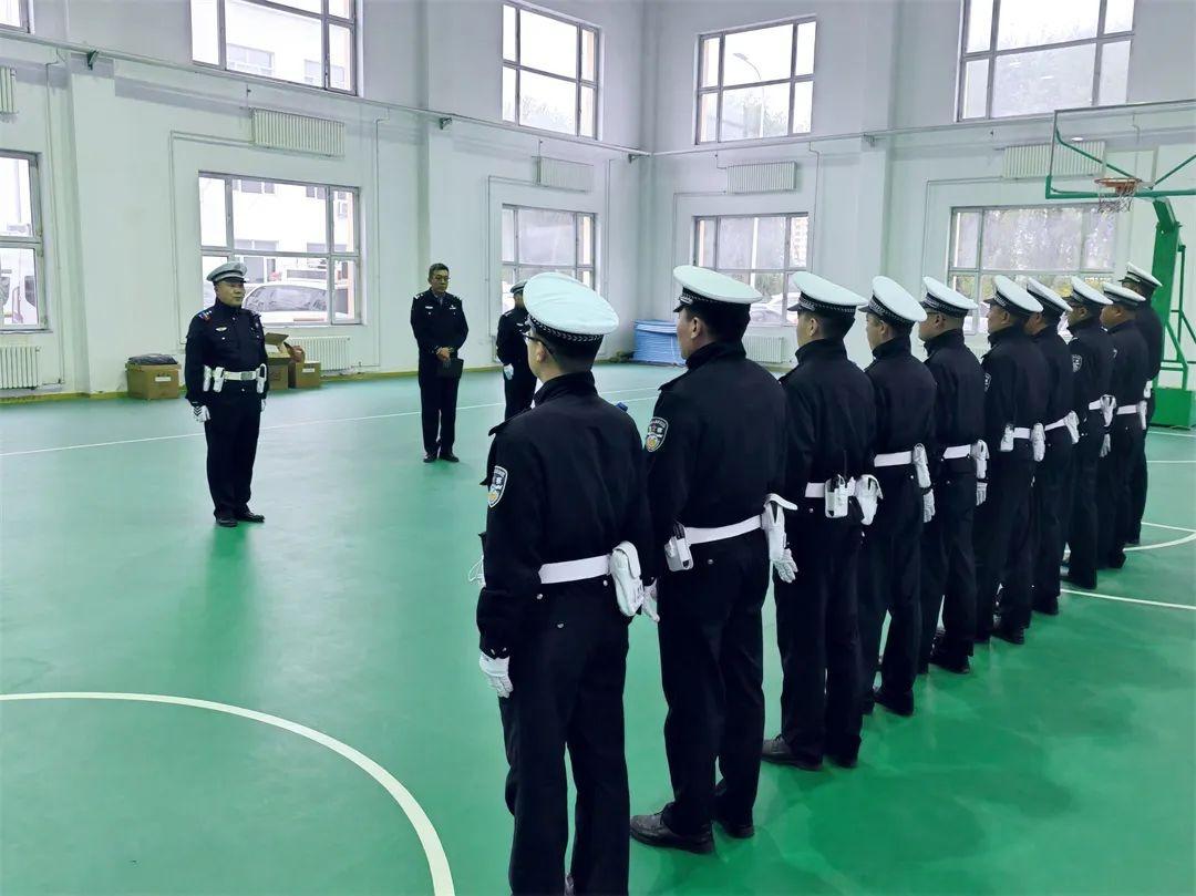 哈市交警部门大练兵，全面提升实战警务技能，为亚冬会保驾护航  第4张