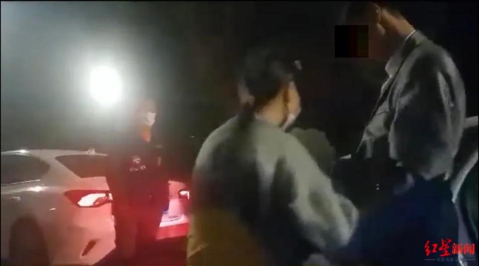 10 万买个娃？江苏江阴警方破获贩卖婴儿案，人贩子竟如此嚣张  第3张