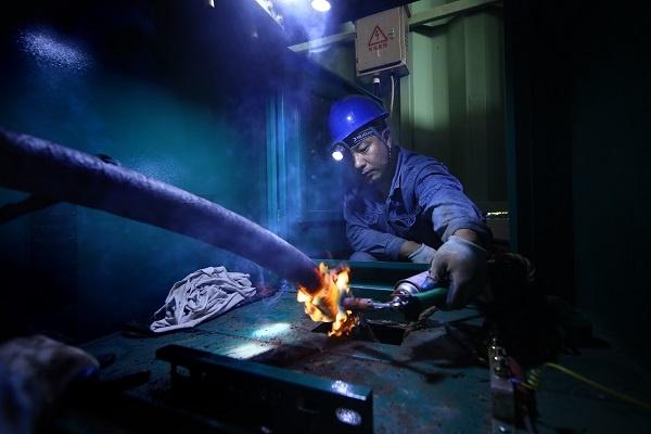百年电缆重焕生机，再次点亮灯火，这背后的故事你知道吗？  第4张