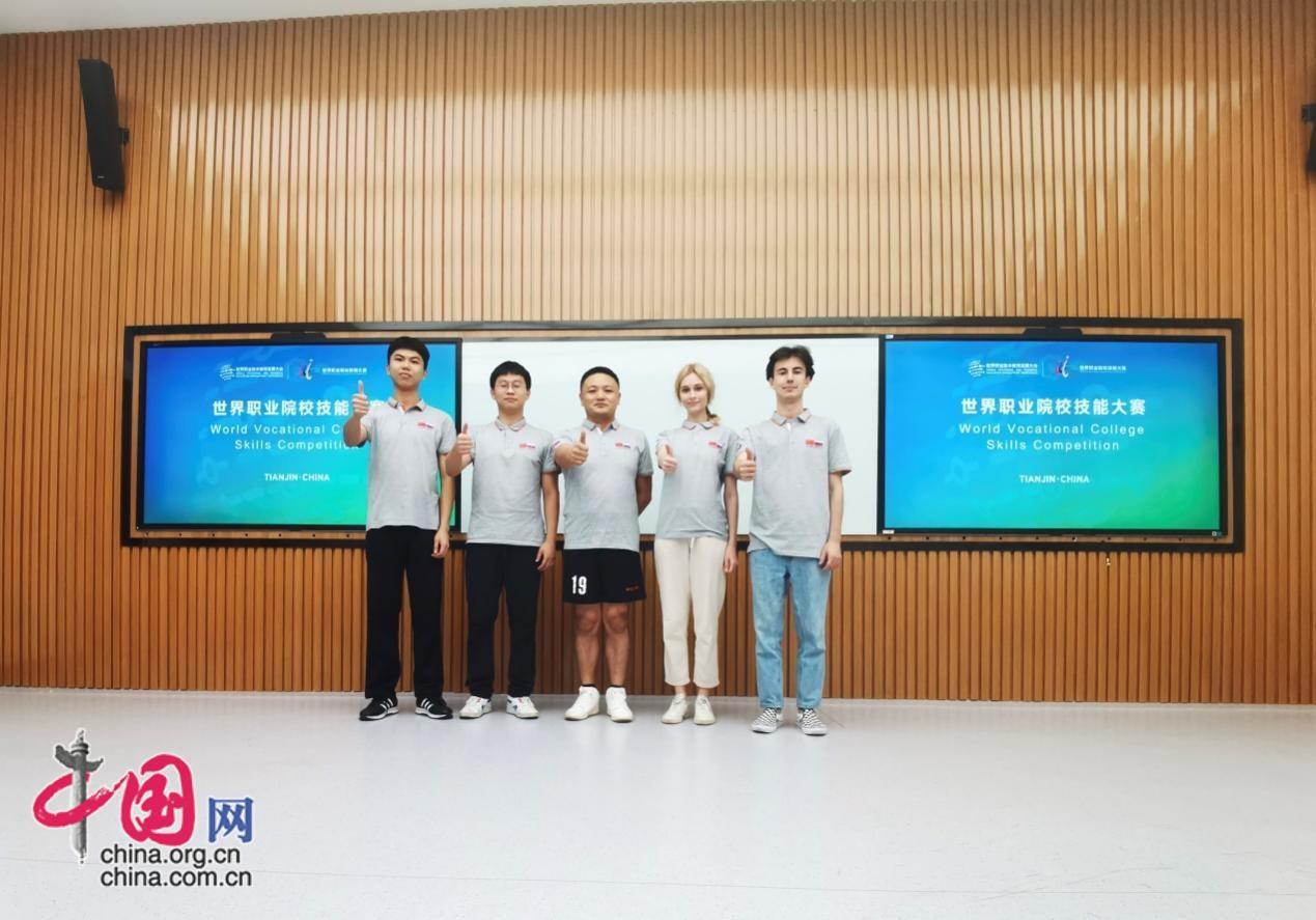 比亚迪刀片电池技术大拿竟是刚毕业的大学生？深圳职大教随产出助力学生走向世界  第5张