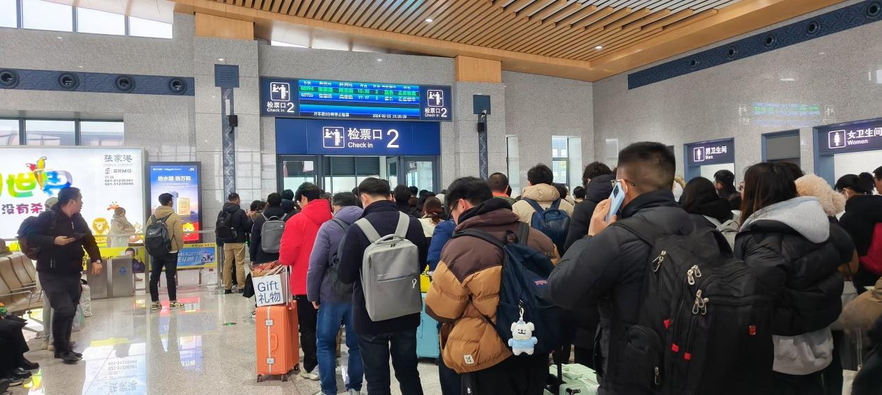 江苏铁路旅客发送量破3亿！2024年再创新高，数据背后的惊人增长  第2张