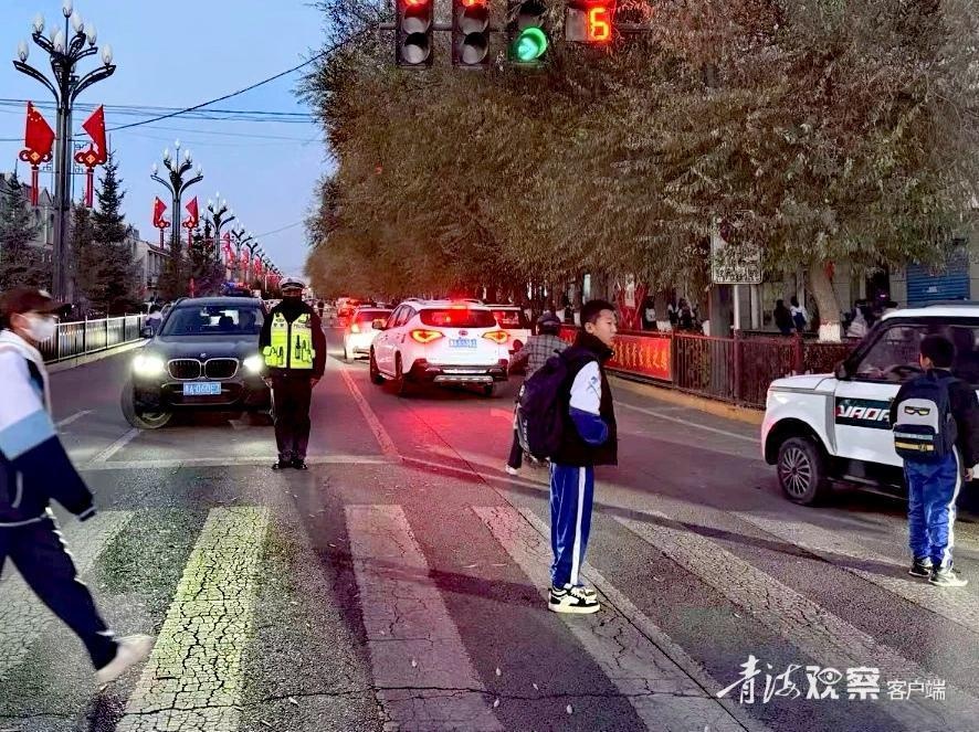 都兰县公安局冬季行动：三个一策略守护家乡和谐，380户走访化解10起邻里纠纷  第6张