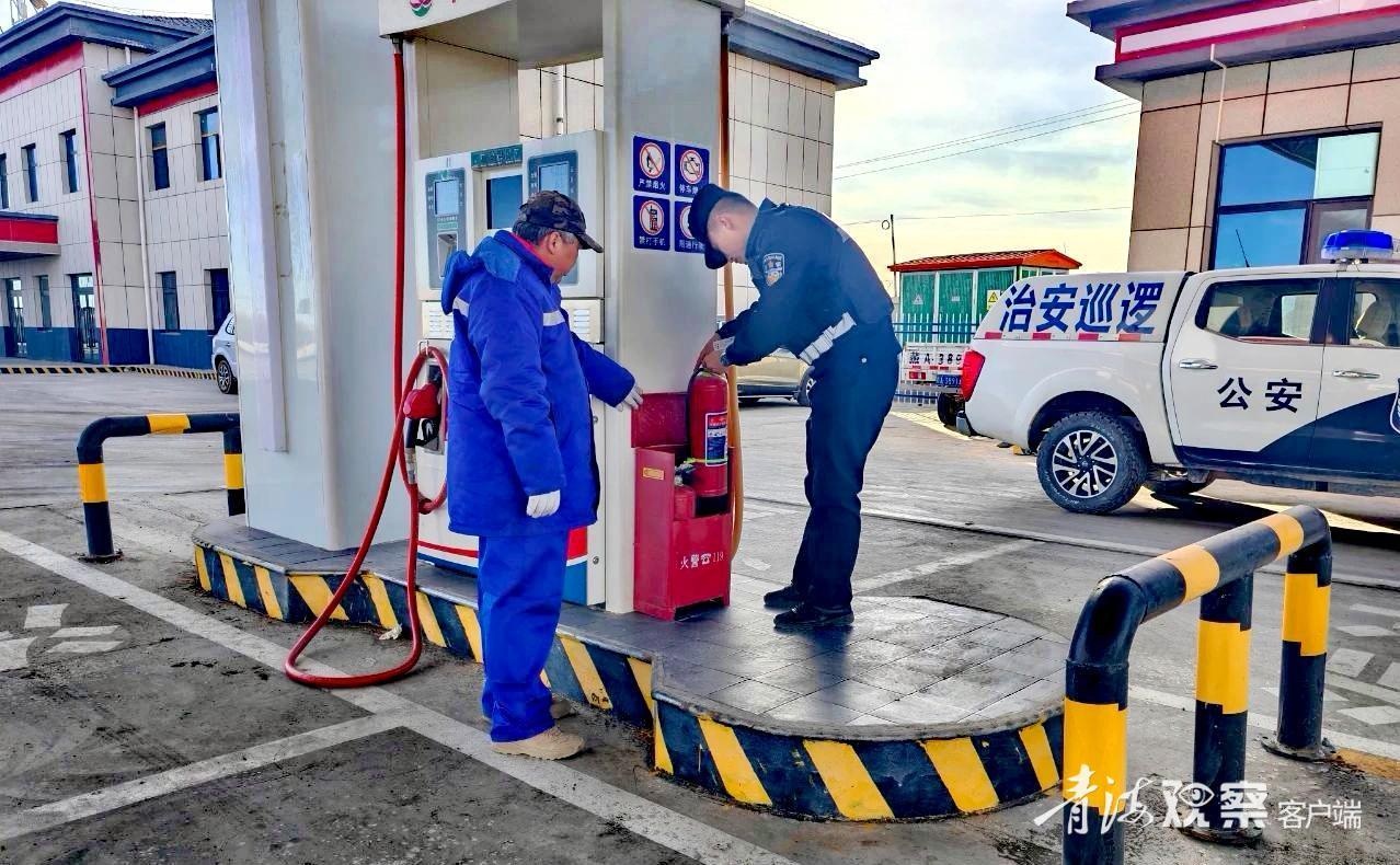 都兰县公安局冬季行动：三个一策略守护家乡和谐，380户走访化解10起邻里纠纷  第7张