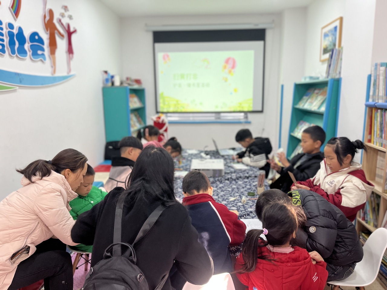 海盐县沈荡镇护苗绿书签绘制活动:孩子们用画笔守护绿色阅读的未来 第3张 海盐县沈荡镇护苗绿书签绘制活动:孩子们用画笔守护绿色阅读的未来 第3张