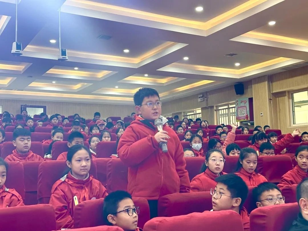 揭秘2024年科技进校园：孙梓雄教授如何点燃学生科学探索之火  第5张