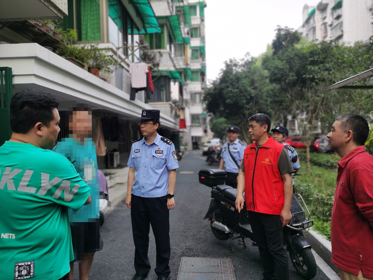 小太阳警官的治愈魔法：一个月化解20年邻里纠纷，社区居民纷纷点赞  第2张