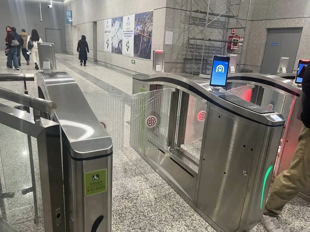 揭秘上海首条市域机场线：40分钟直达浦东，票价26元，比打车快20分钟  第3张