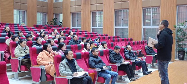 六和公益携手高河镇中心学校，打造阅读盛宴，教师沉醉不知归路  第2张