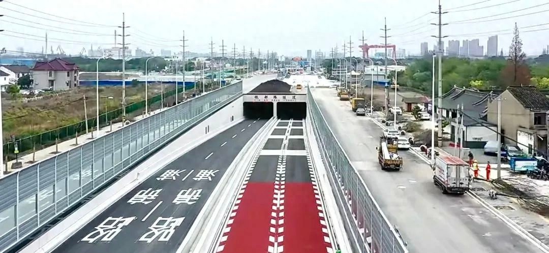 银都路越江隧道即将开通，3分34秒穿越浦江，你准备好了吗？  第1张