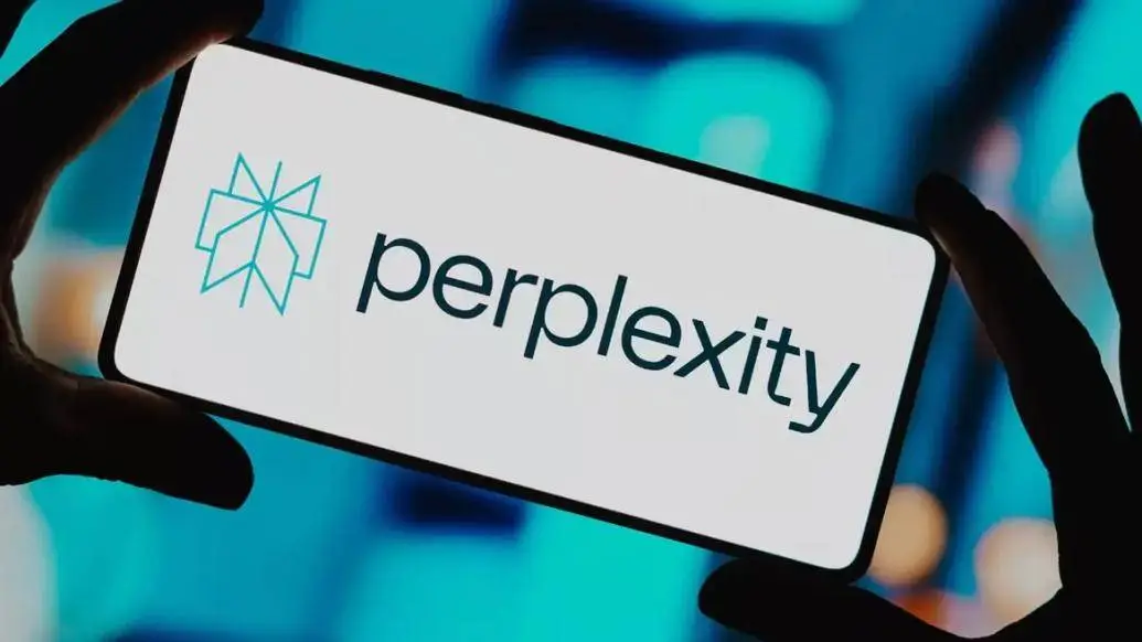 AI新星Perplexity融资5亿美元，估值3个月暴涨3倍，AI投资热潮再掀狂澜  第1张