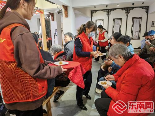 冬至诗韵，情暖人心：三坊七巷社区文化馆上演温馨视听盛宴  第4张