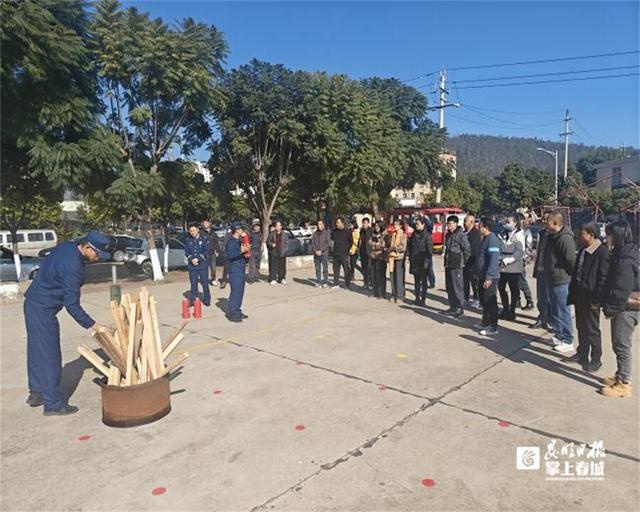 西山区海口街道：用行动编织温暖守护网，确保居民安全过冬  第2张