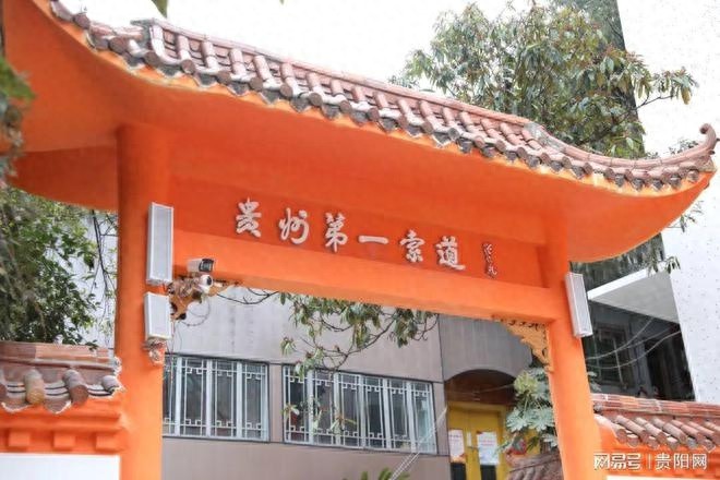 黔灵山公园索道大升级！8分钟穿越174米高空，体验前所未有的刺激与美景