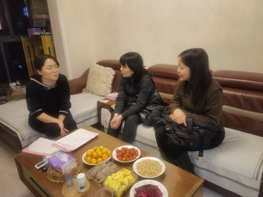 未央区先锋小学家访活动：校领导亲自带队，深入家庭共筑教育统一战线  第12张