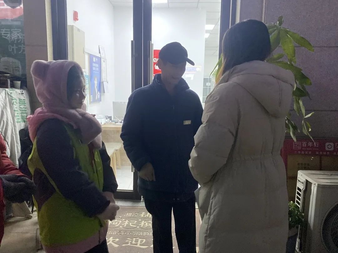 未央区先锋小学家访活动：校领导亲自带队，深入家庭共筑教育统一战线  第13张