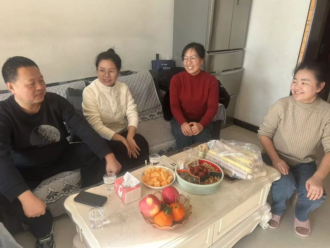 未央区先锋小学家访活动：校领导亲自带队，深入家庭共筑教育统一战线  第4张