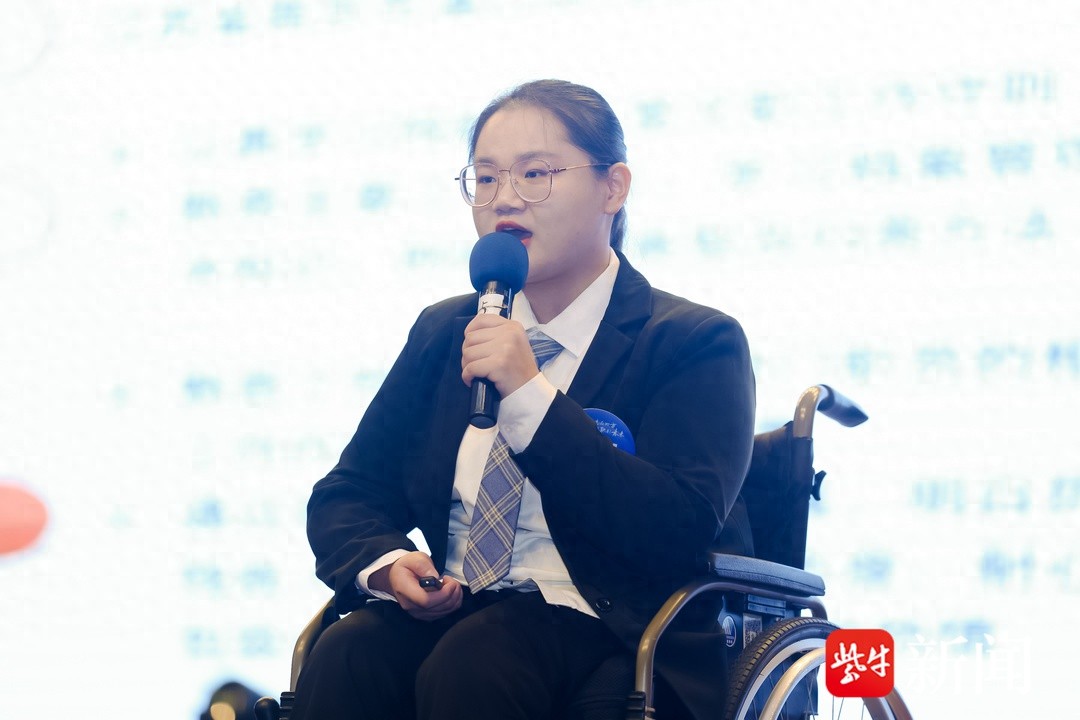 轮椅上的梦想家：司徒晨轩如何用坚韧与智慧照亮残疾人教育之路  第1张