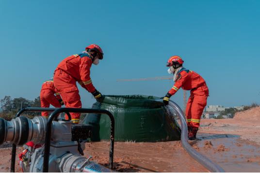 惠州支队实战演练：12小时紧急灭火，揭秘森林火灾扑救的惊心动魄  第10张