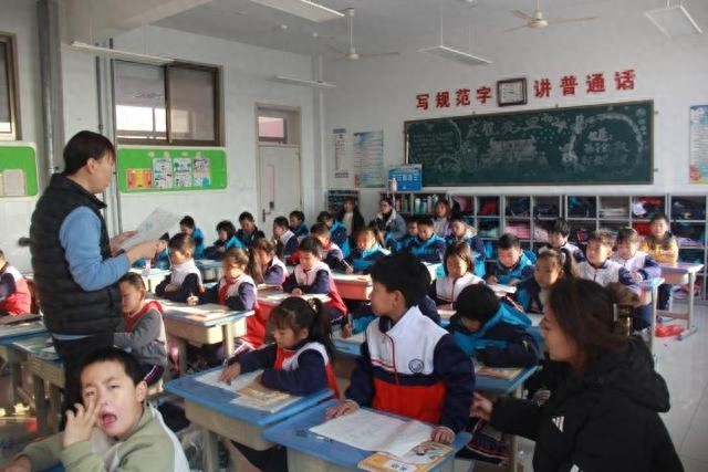 2024年滨州高新区第二小学家长开放日：揭秘家校共育的最后一公里
