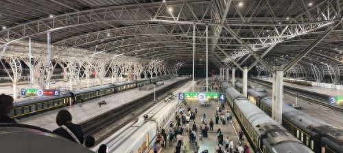 江苏铁路旅客发送量突破3亿！沪宁沿江高铁开通助力，再创新高
