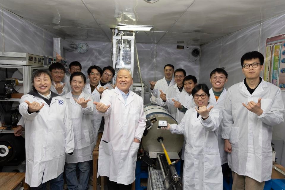 揭秘月球背面古磁场之谜：中国科学家首次获取关键数据  第3张