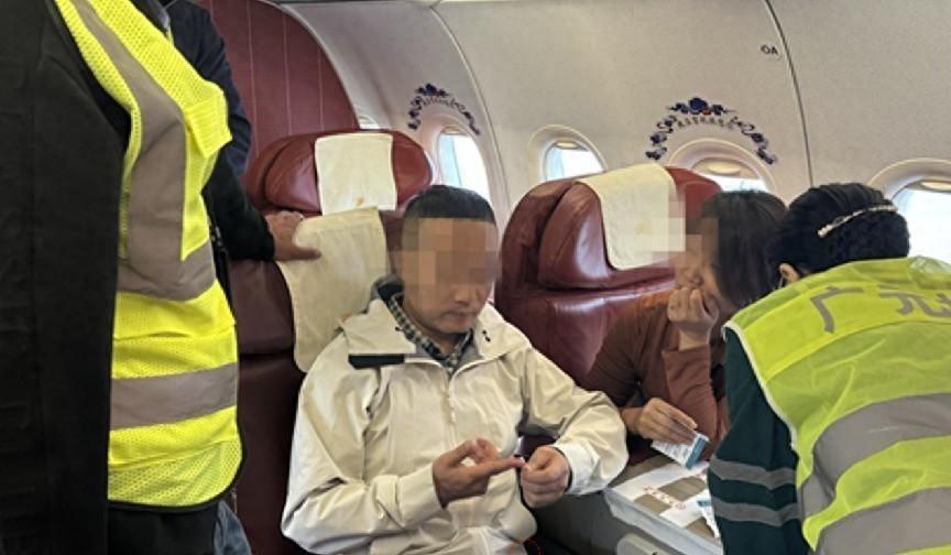 突发！航班旅客身体不适，广元市精神卫生中心紧急救援