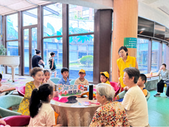 小小楼道大文明，老幼共治聚资源，无锡这个社区亮出新身份  第1张